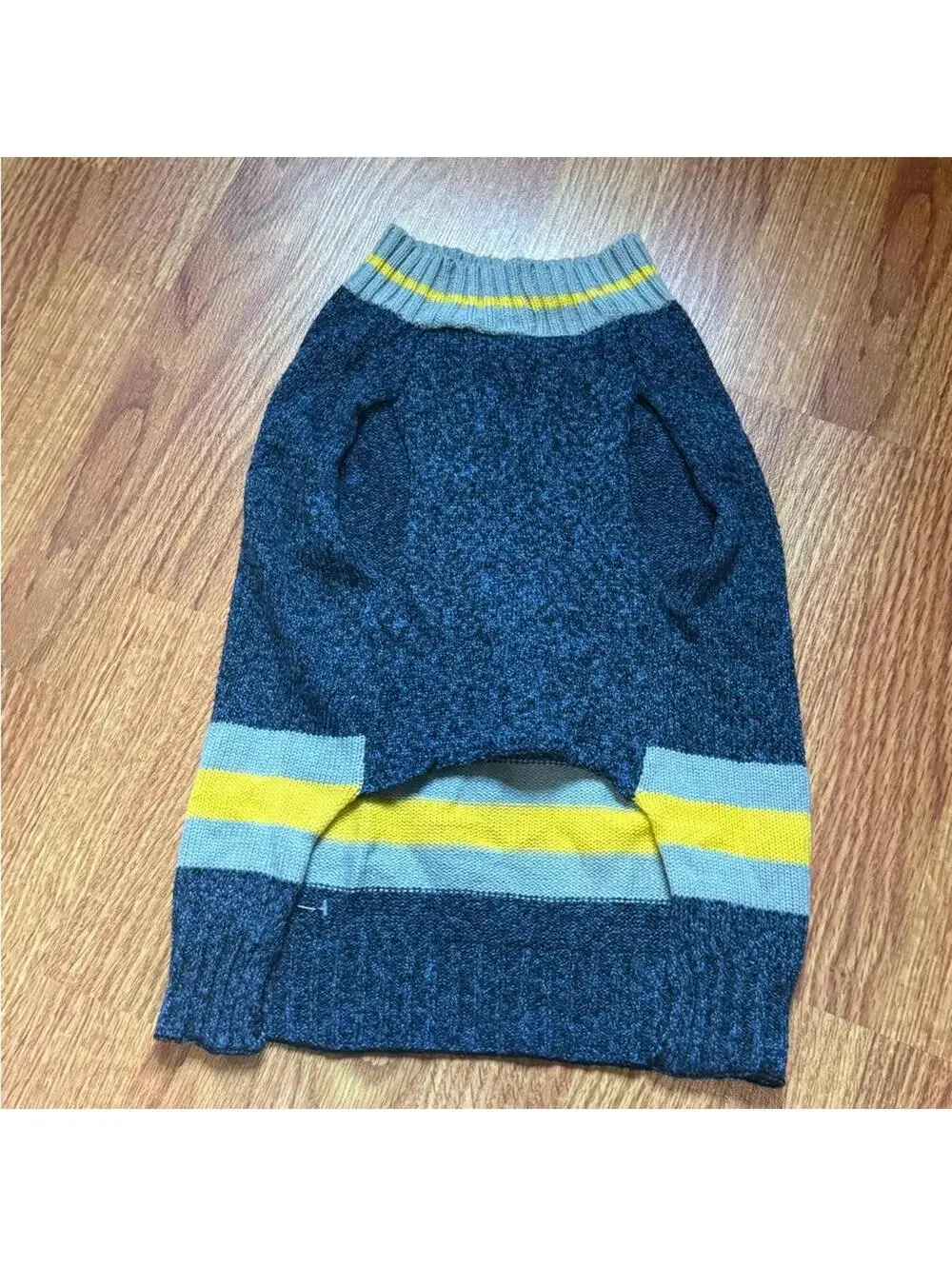 N/A dog sweater
